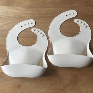 Mushie Silicone Baby Bib Cream Set of Two